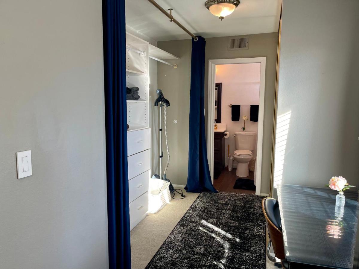 Urban Las Vegas Colonial In The Heart Of Vegasヴィラ エクステリア 写真