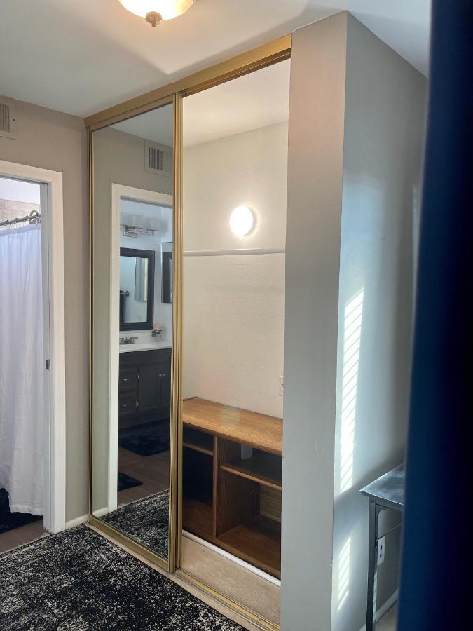 Urban Las Vegas Colonial In The Heart Of Vegasヴィラ エクステリア 写真