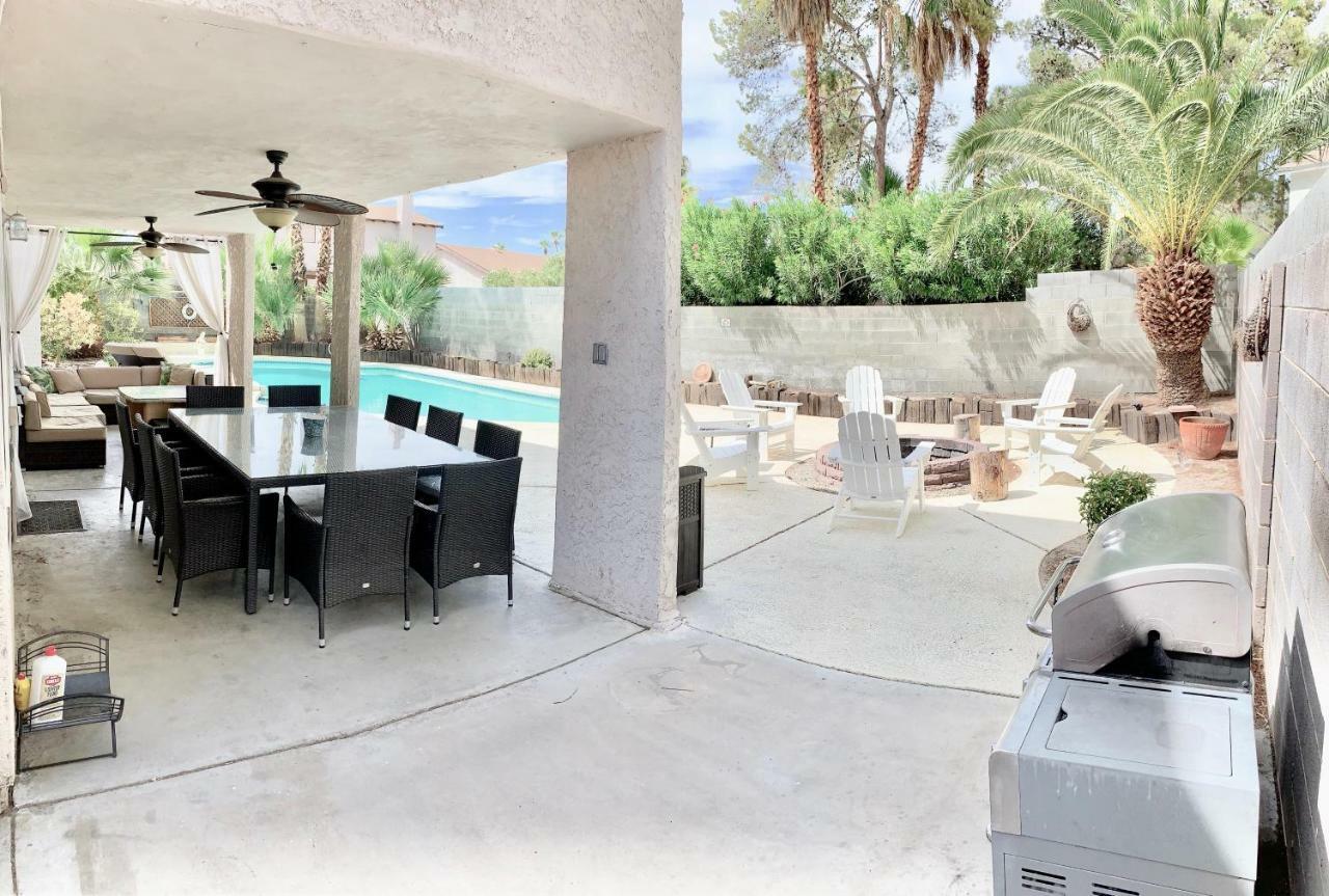 Urban Las Vegas Colonial In The Heart Of Vegasヴィラ エクステリア 写真